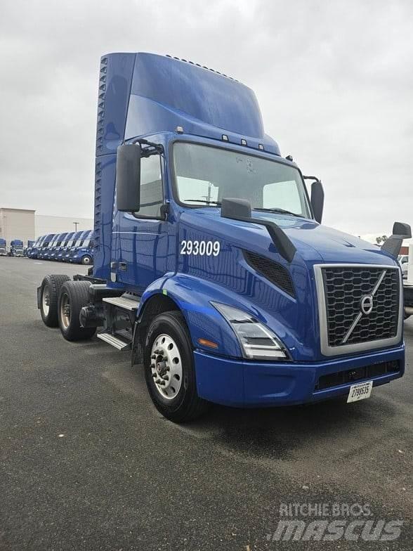 Volvo VNR64T300 Ťahače