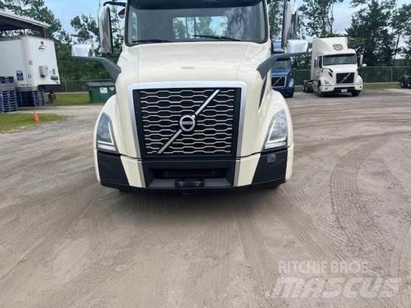 Volvo VNR64T300 Ťahače