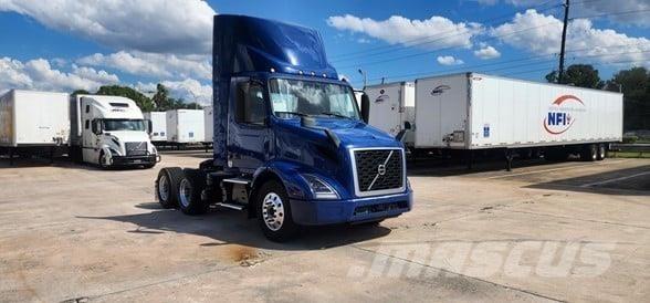 Volvo VNR64T300 Ťahače