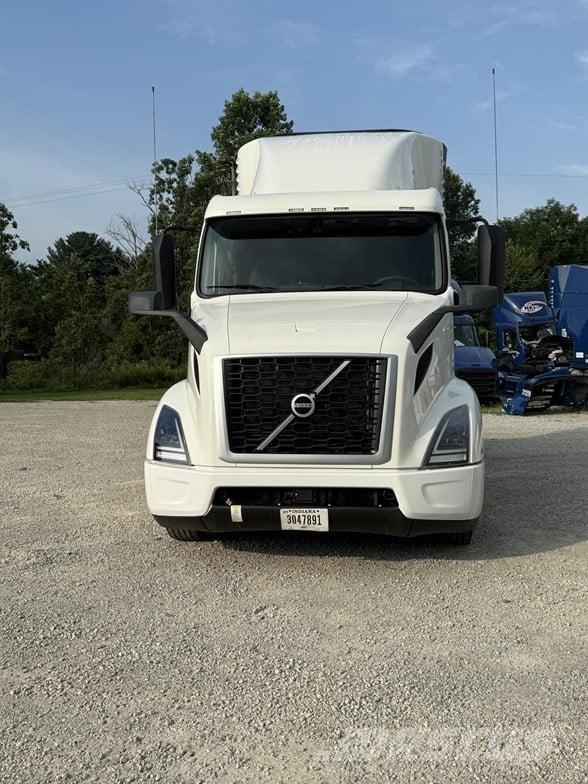 Volvo VNR64T640 Ťahače