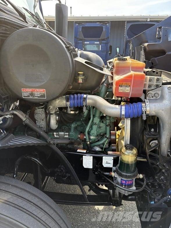 Volvo VNR64T640 Ťahače