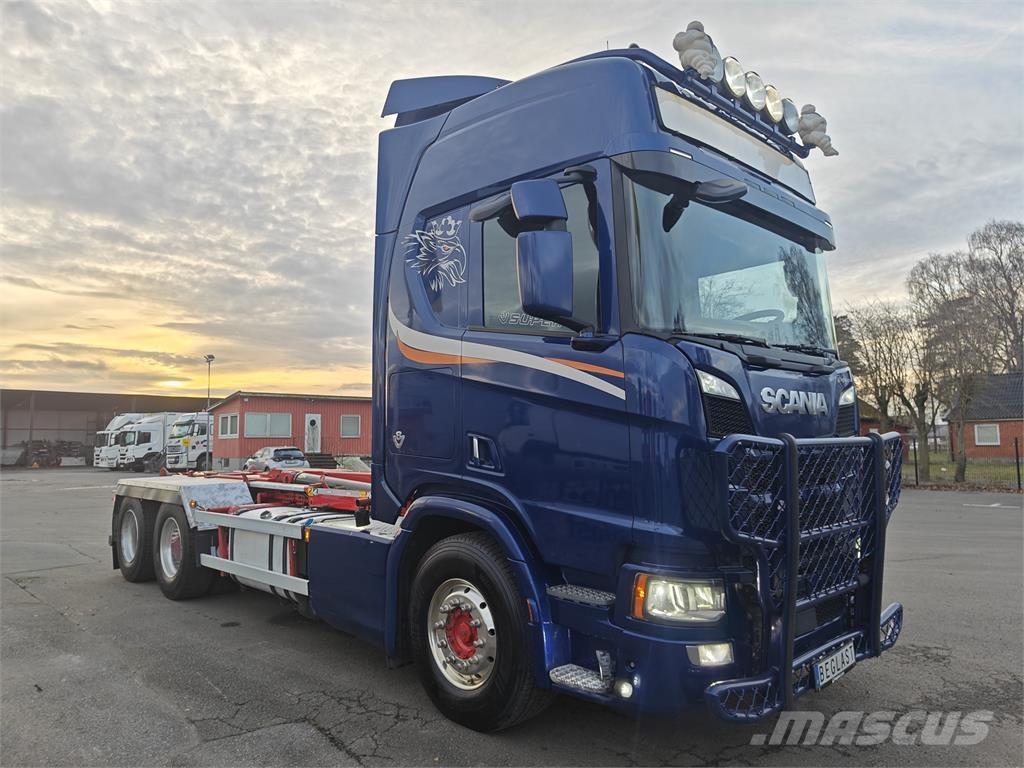 Scania R650 Hákový nosič kontajnerov