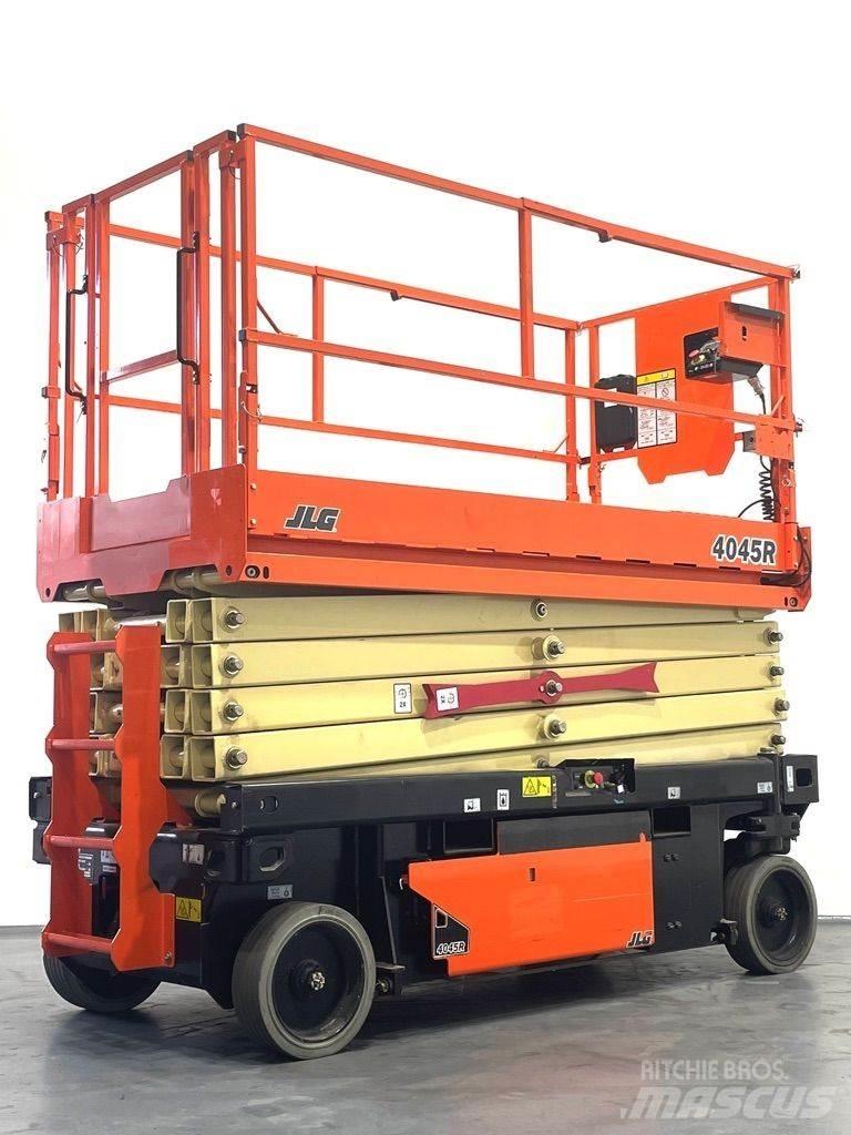 JLG 4045R Nožnicové zdvíhacie plošiny