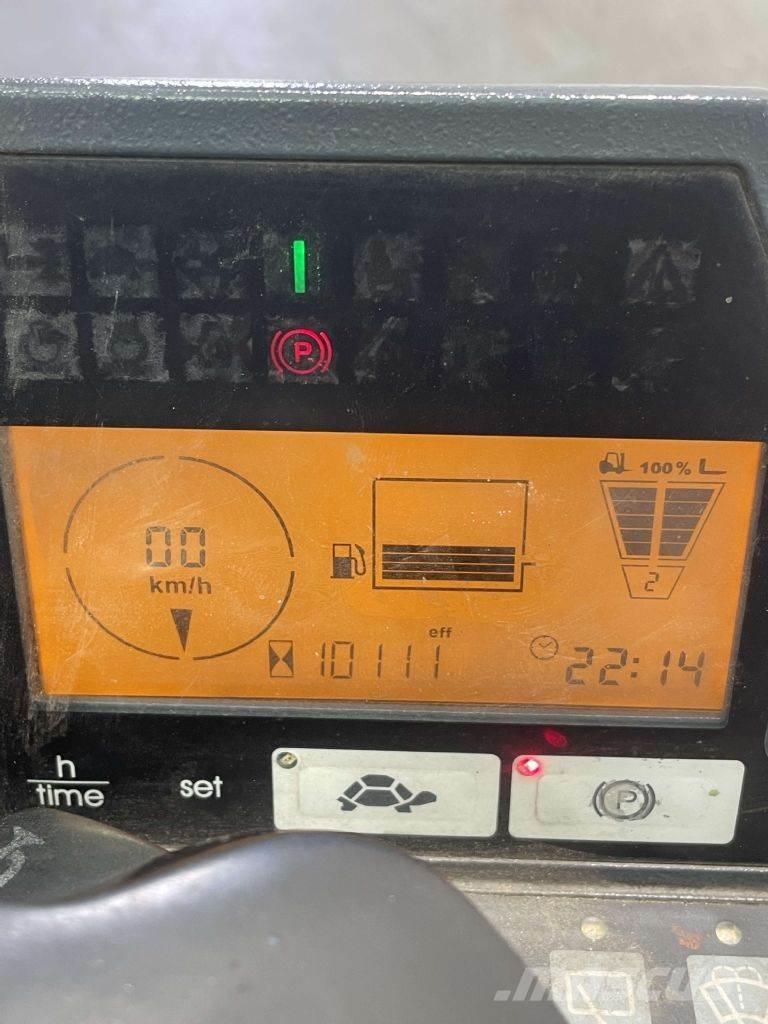 Jungheinrich DFG430S Dieselové vozíky