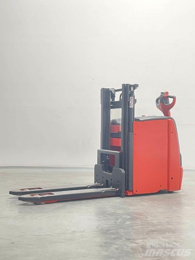 Linde D10 ACC-1163 Ručne vedené vysokozdvižné vozíky