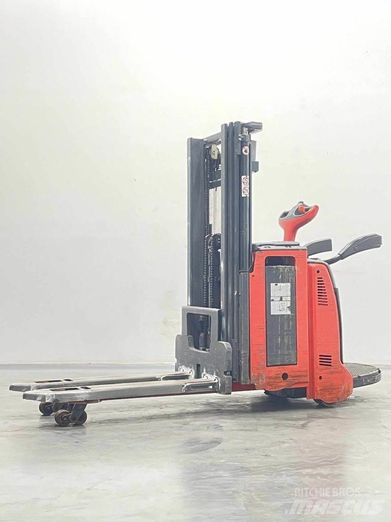 Linde D12LAP-133 Ručne vedené vysokozdvižné vozíky