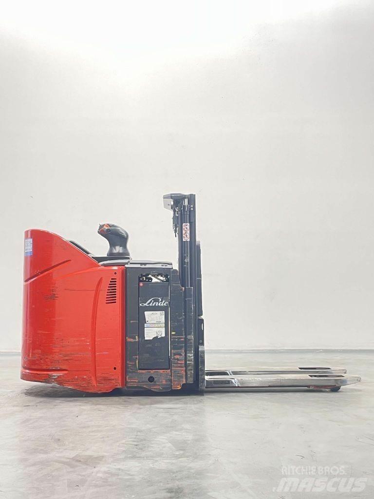Linde D12SPHP-133 Ručne vedené vysokozdvižné vozíky