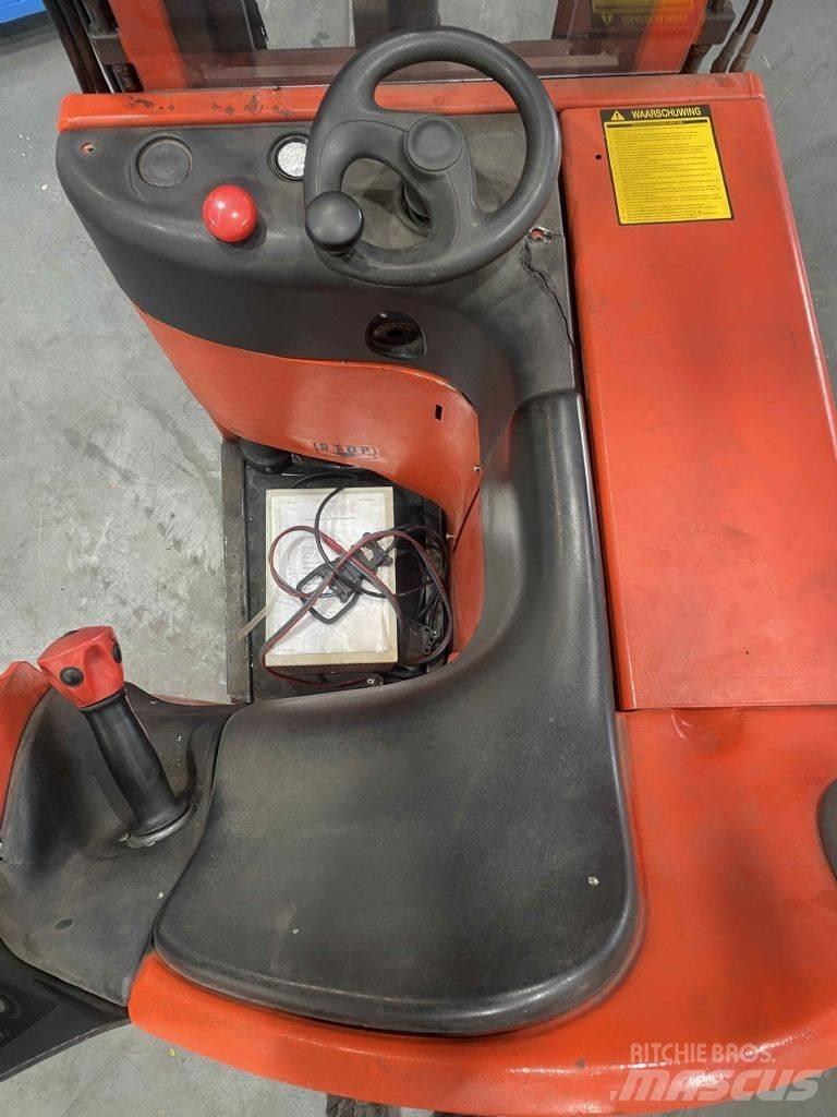 Linde E10-334 Samohybné vozíky