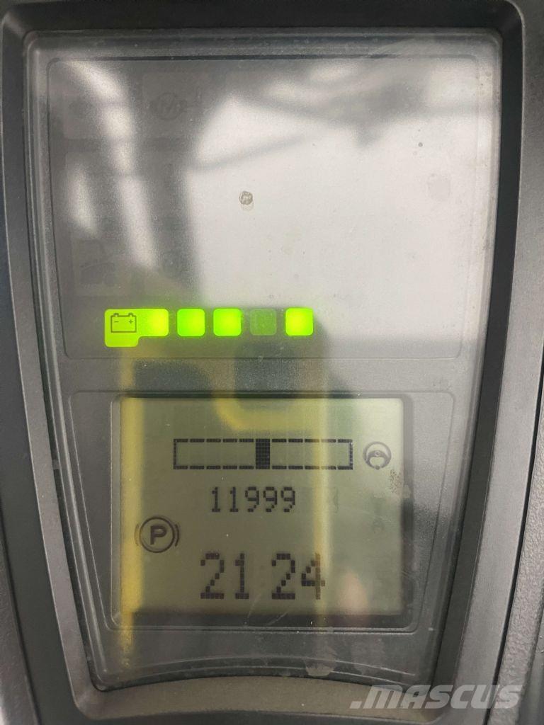 Linde E16L-01-386 Akumulátorové vozíky