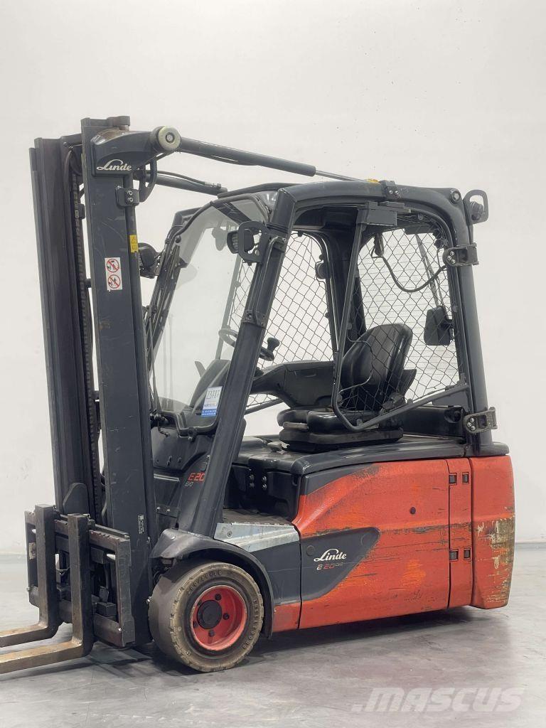 Linde E20L-02-386 Akumulátorové vozíky