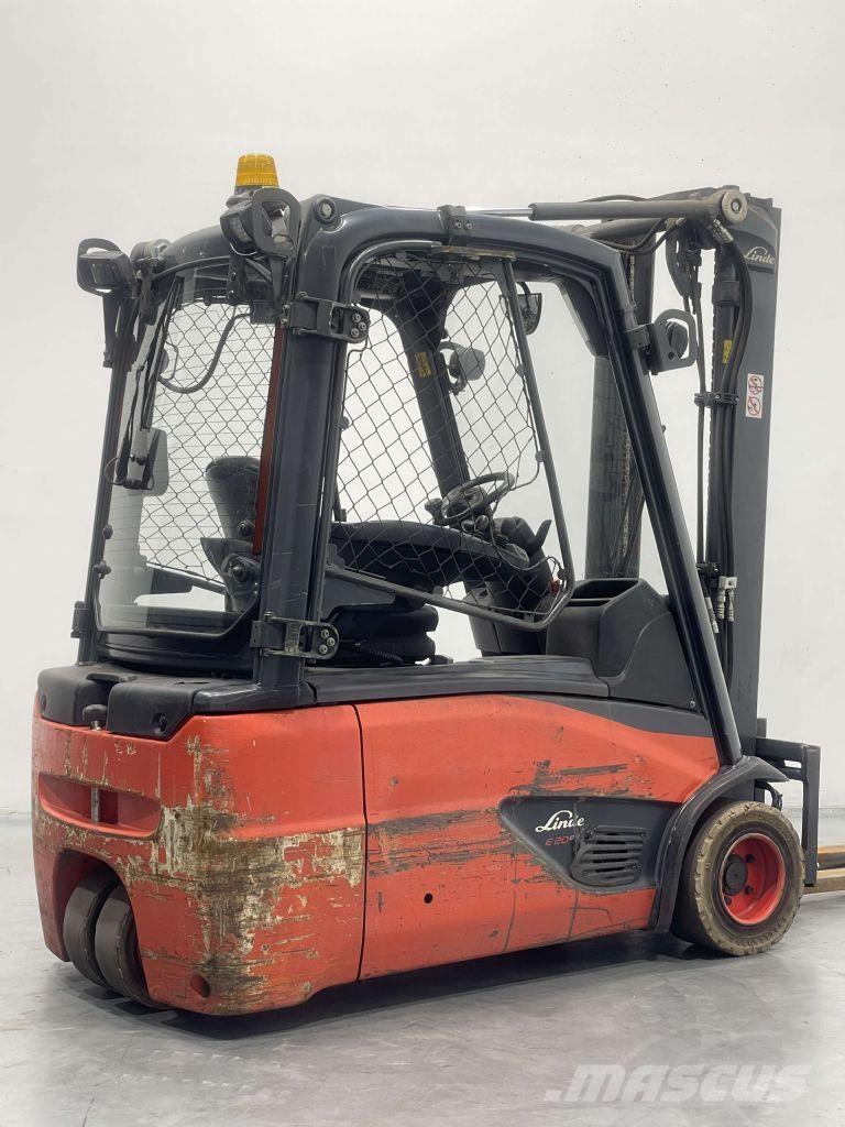 Linde E20L-02-386 Akumulátorové vozíky