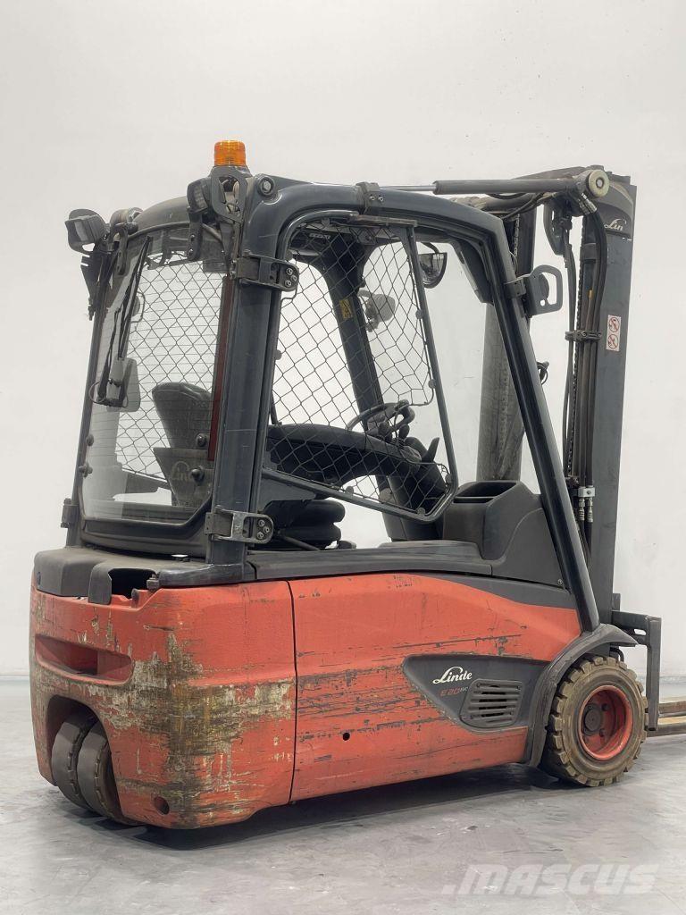 Linde E20L-02-386 Akumulátorové vozíky