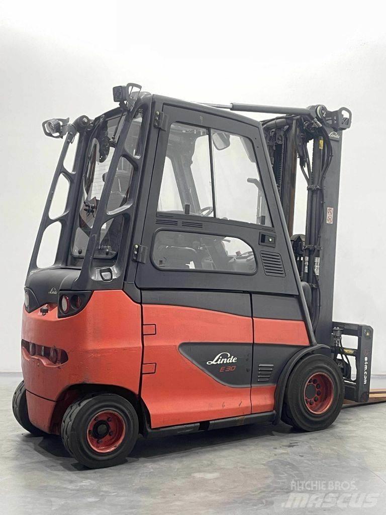 Linde E30H-01/600-387 Akumulátorové vozíky