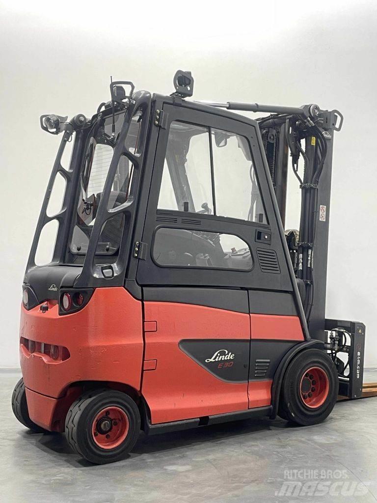 Linde E30H-01/600-387 Akumulátorové vozíky