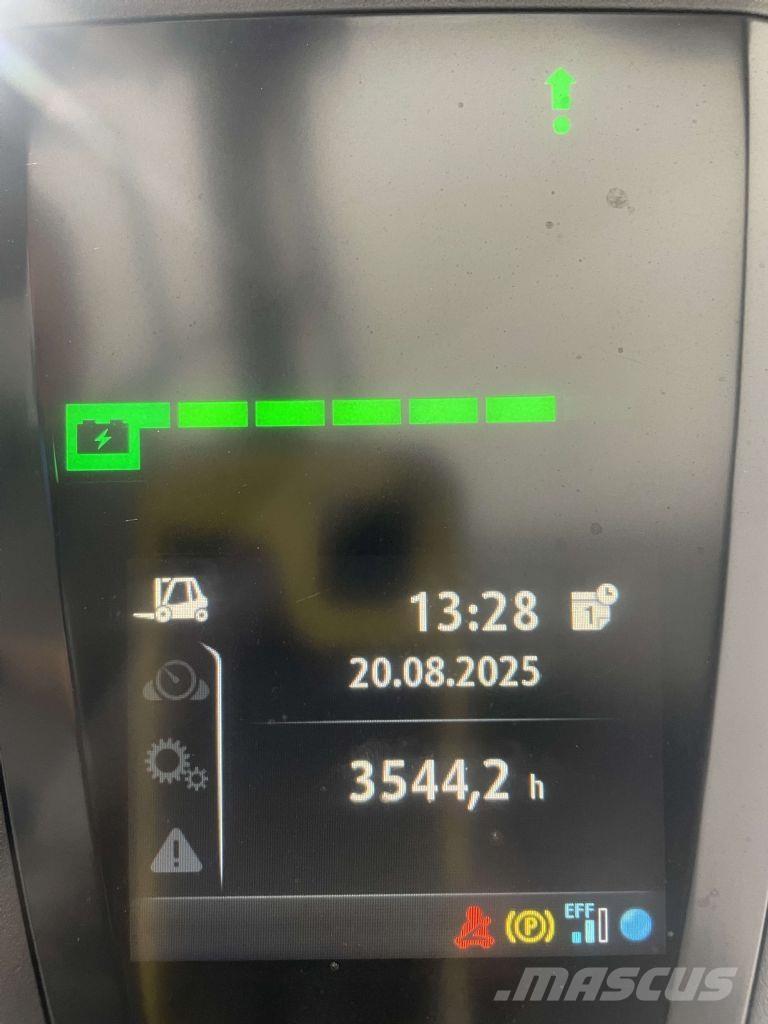 Linde E30L-01-387 Akumulátorové vozíky