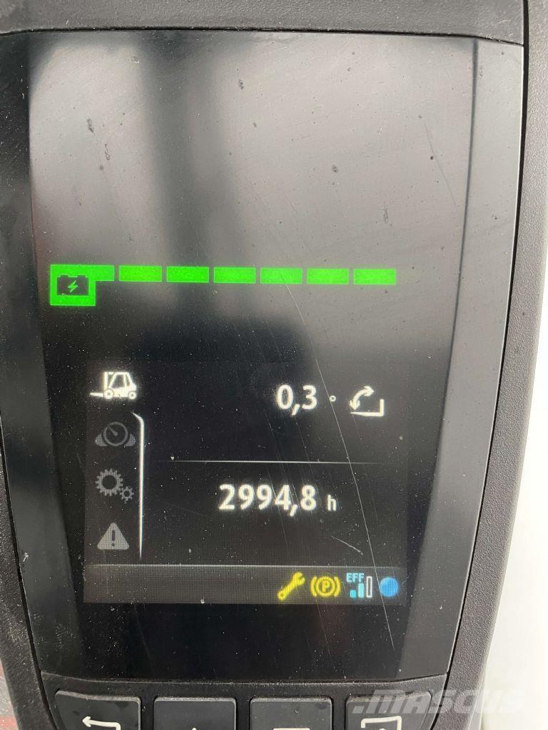 Linde E30L-01-387 Akumulátorové vozíky