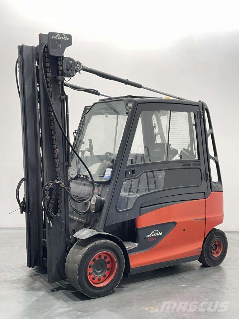 Linde E50HL-01-388 Akumulátorové vozíky