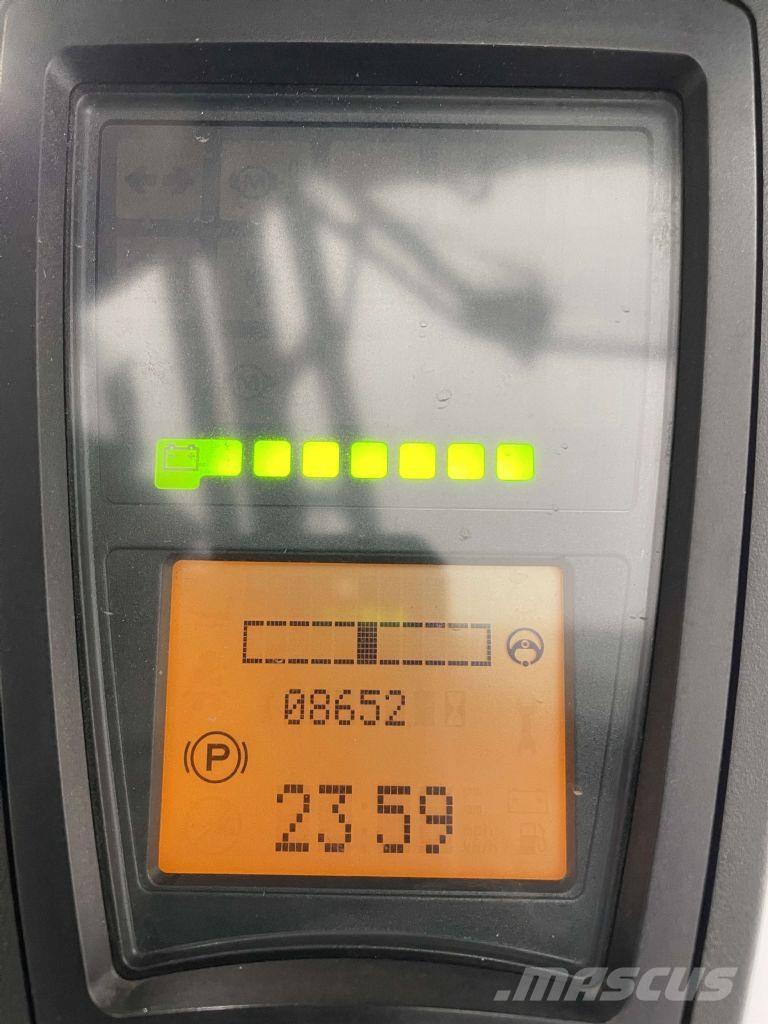 Linde E50HL-01-388 Akumulátorové vozíky