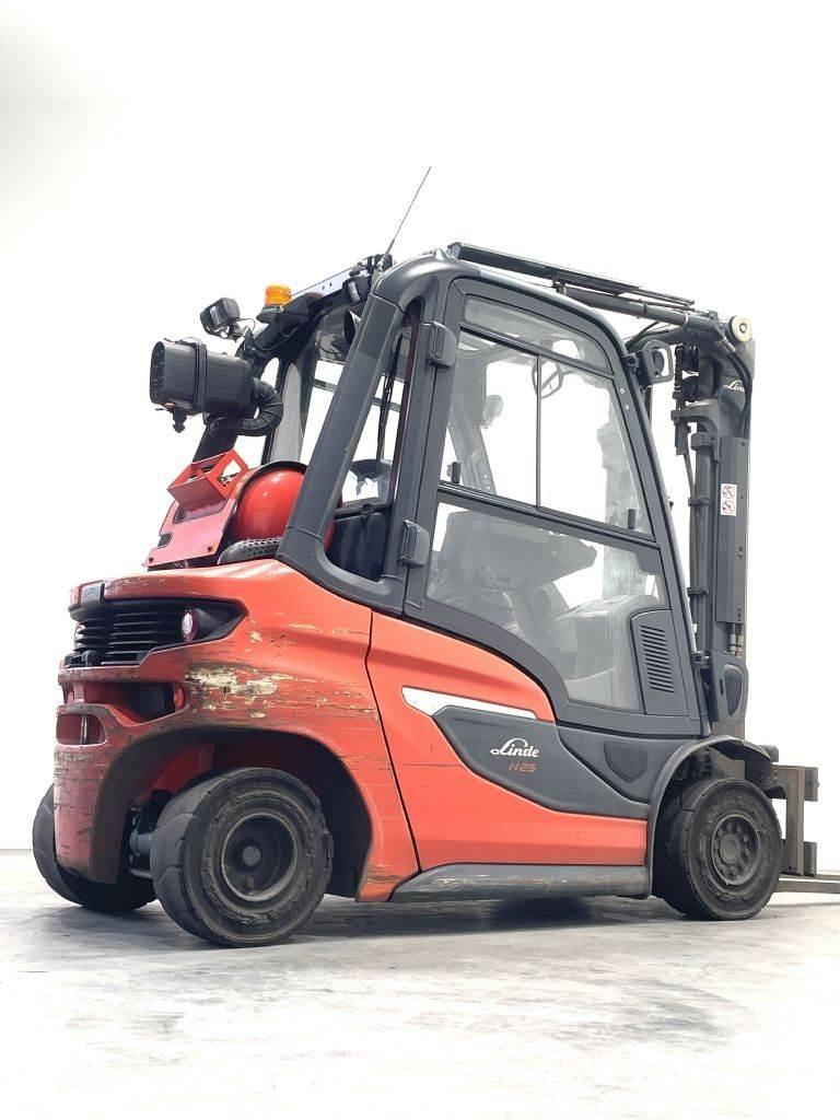 Linde H25T-01-1202 LPG vozíky