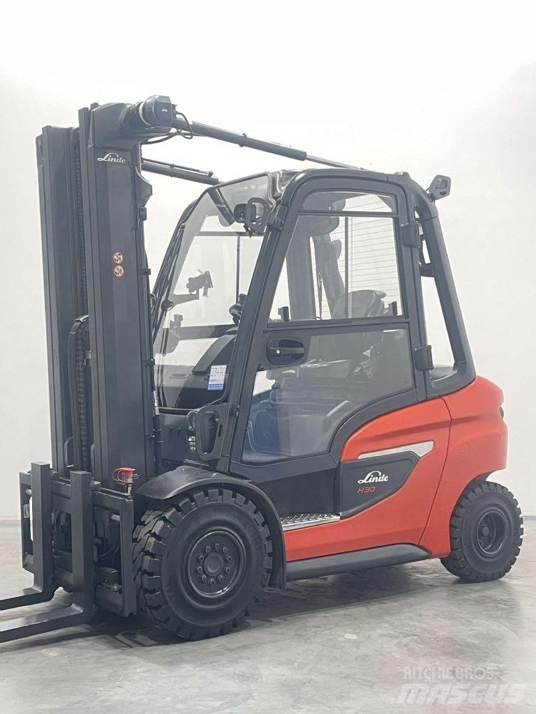 Linde H30D-01-1202 Dieselové vozíky