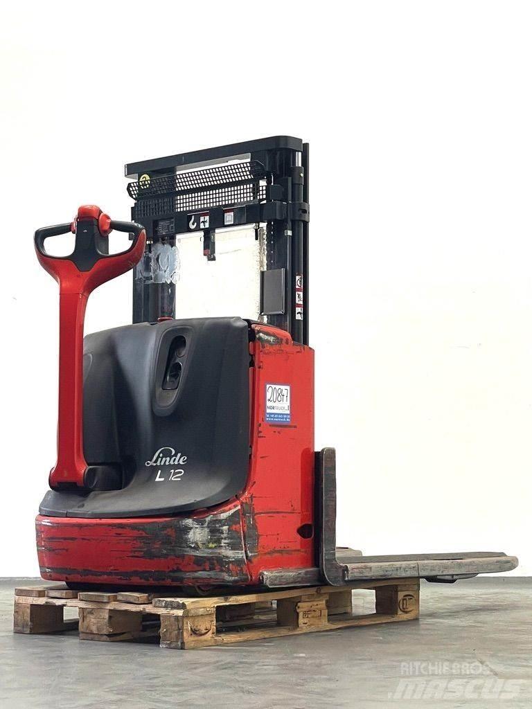 Linde L12-1172 Ručne vedené vysokozdvižné vozíky