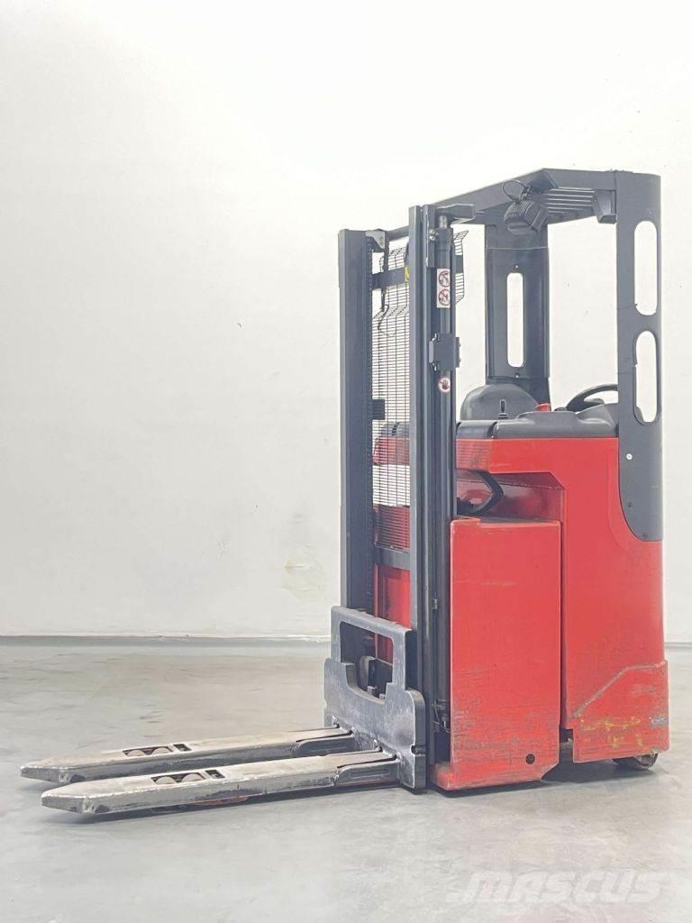 Linde L12R-139 Samohybné vozíky