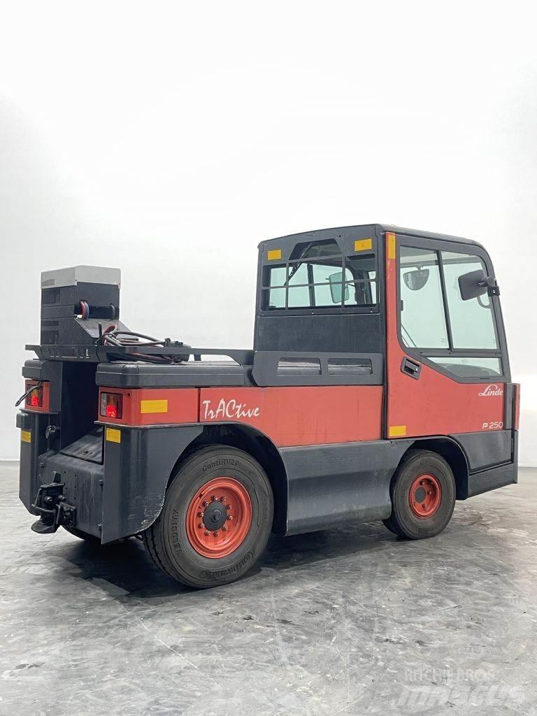 Linde P250-127 Vlečné vozíky