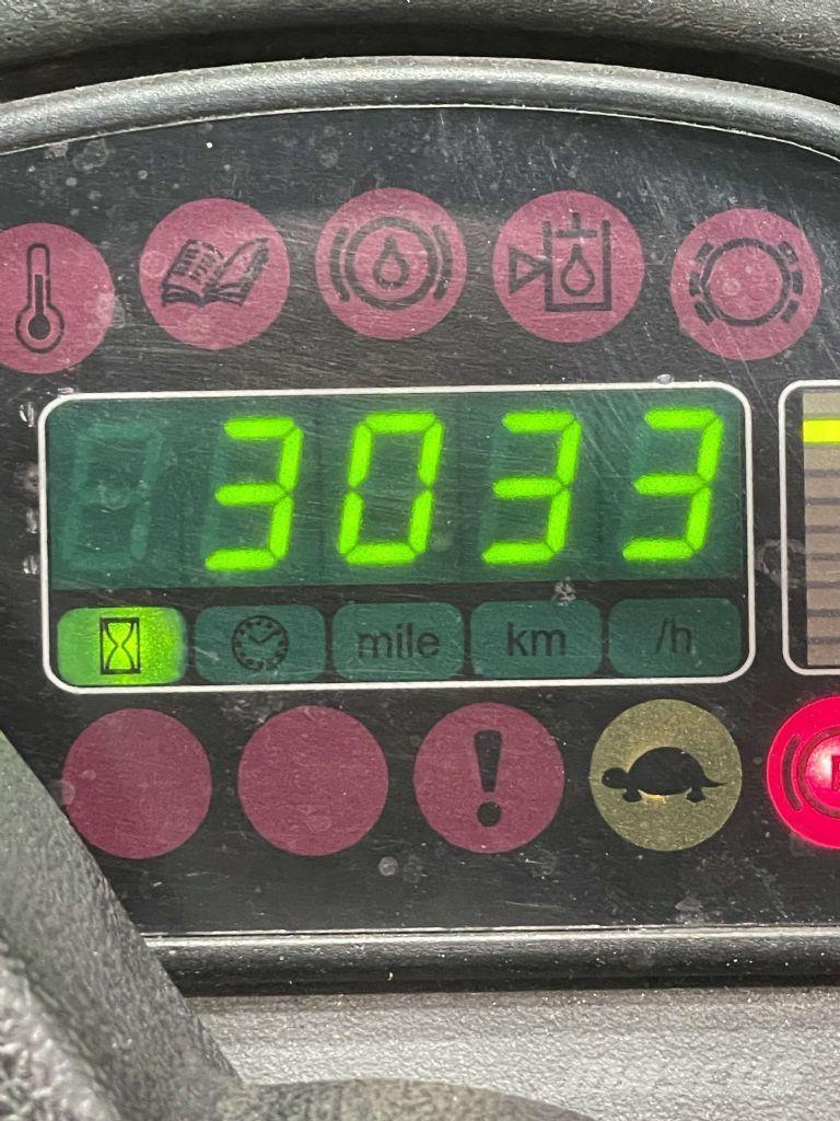 Linde P250-127 Vlečné vozíky