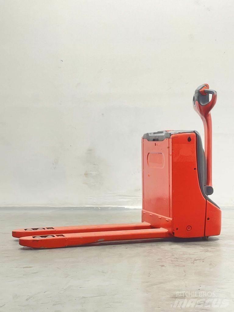 Linde T16-1152 Nízkozdvižný vozík