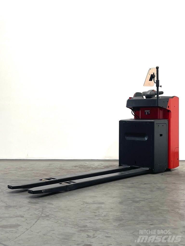 Linde T20SF-1154 Samohybné vozíky