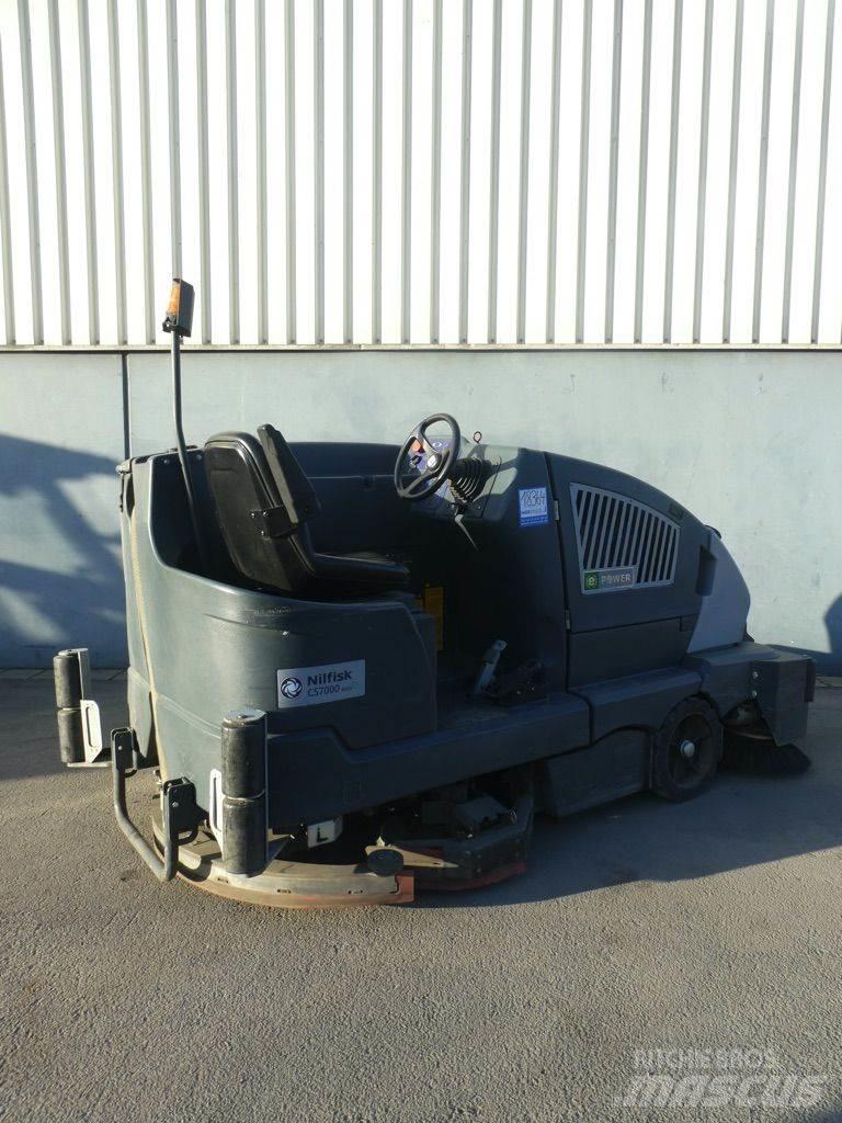Nilfisk CS7000 1200B Zametacie stroje