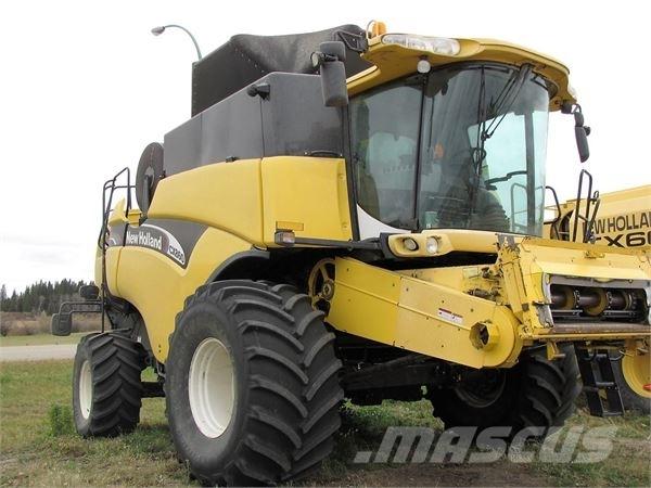 New Holland CX860 Kombinované zberacie stroje