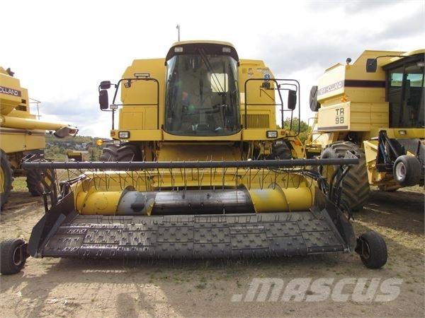 New Holland TX66 Kombinované zberacie stroje