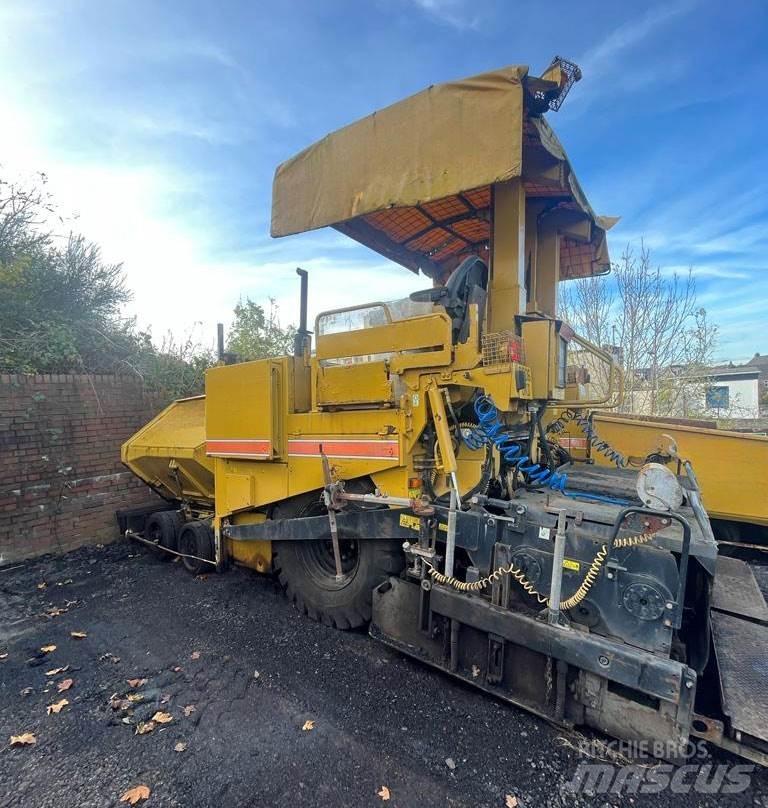 CAT AP600 Paver Finišéry