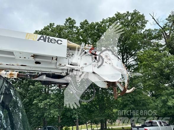 Altec DM47BTR Autoplošiny