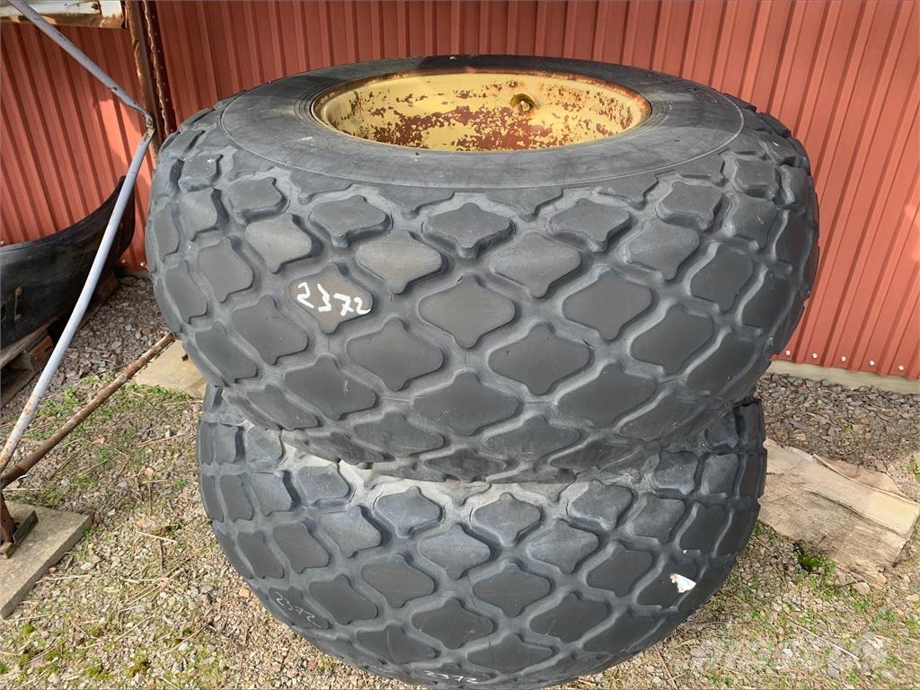  23.1x26 Gräsdäck Pneumatiky, kolesá a ráfiky