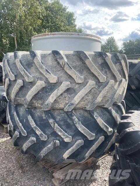  650/65X42 DUBBELMONTAGE Pneumatiky, kolesá a ráfiky