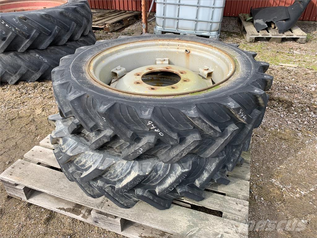  9.5x28 Radodlingshjul Pneumatiky, kolesá a ráfiky