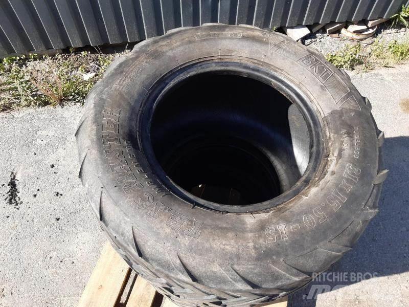 BKT Däck 31x15,5-15 Pneumatiky, kolesá a ráfiky