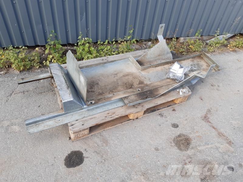  BUKPLÅT MF 5420 Ďalšie príslušenstvo traktorov