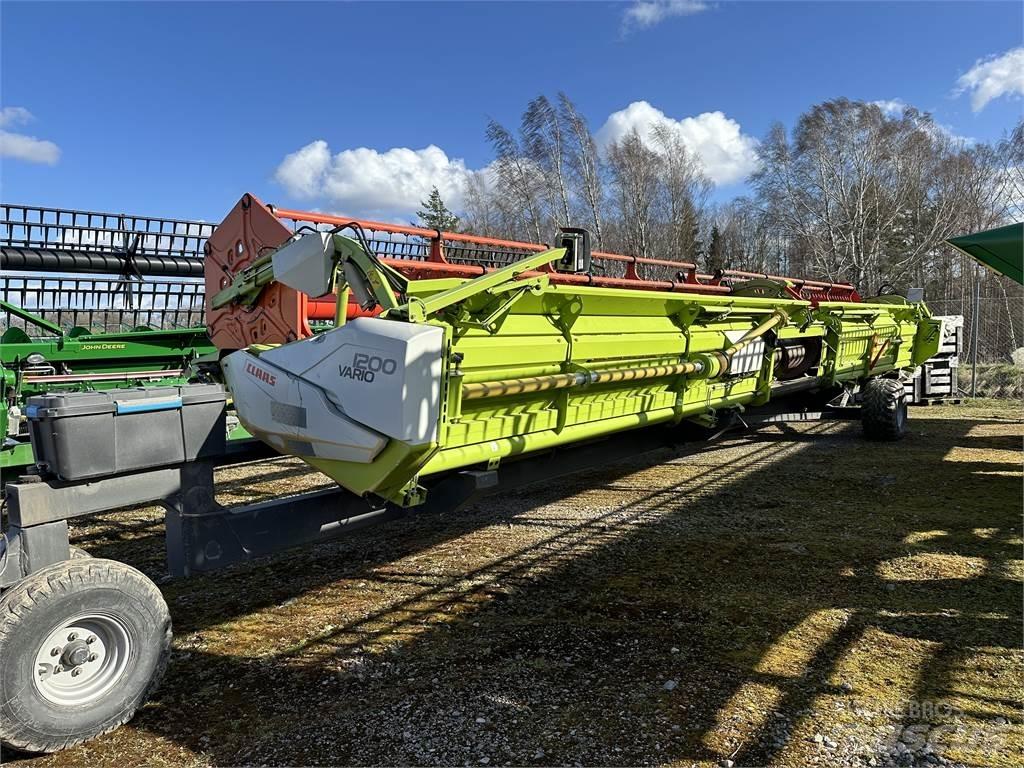 CLAAS Lexion 770 TT Kombinované zberacie stroje