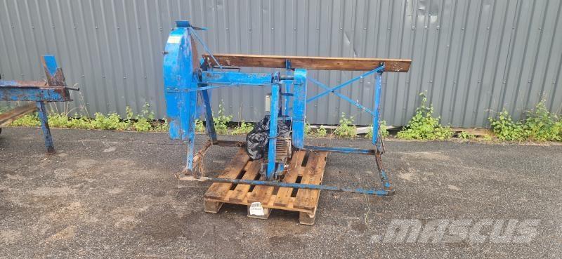 Faxe VEDKAP 3-FAS 380V Sekačky a rezačky dreva