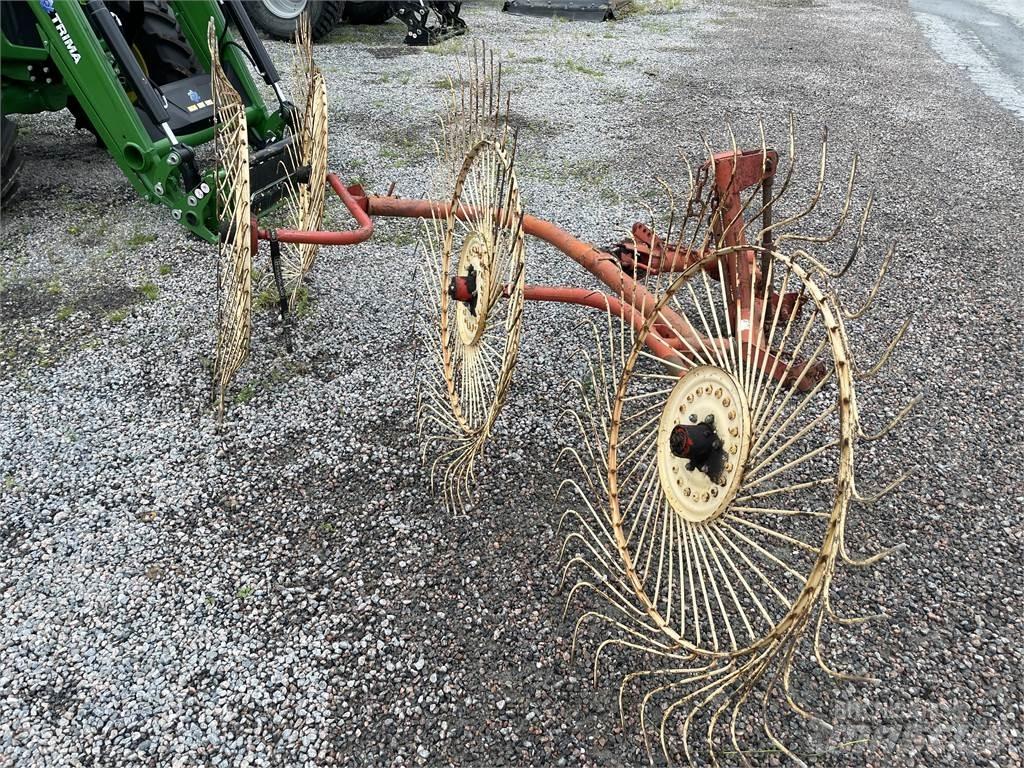  Hövändare Stroje na zber krmovín-príslušenstvo