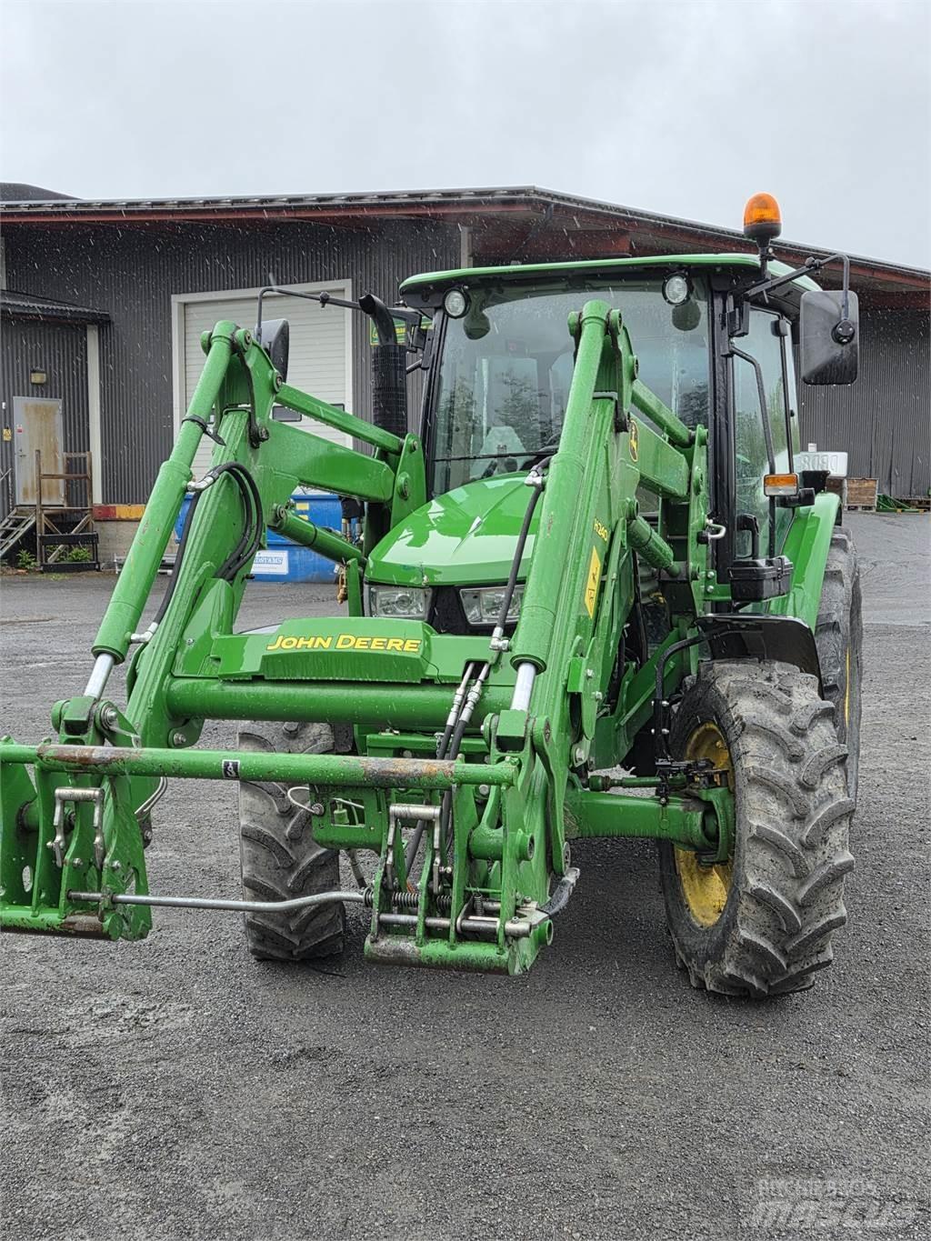 John Deere 5075E Traktory
