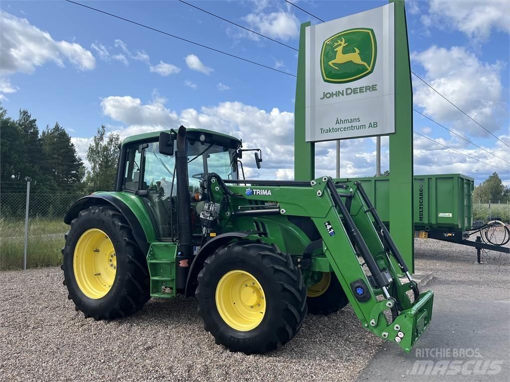 John Deere 6125M Traktory