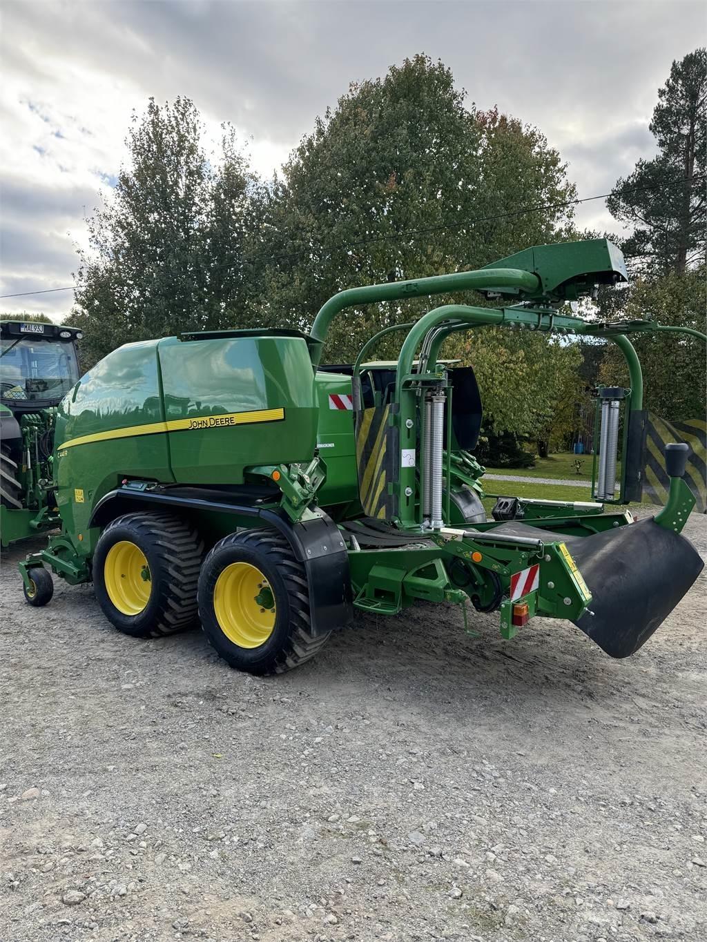John Deere C441R boggie Stroje na zber krmovín-príslušenstvo