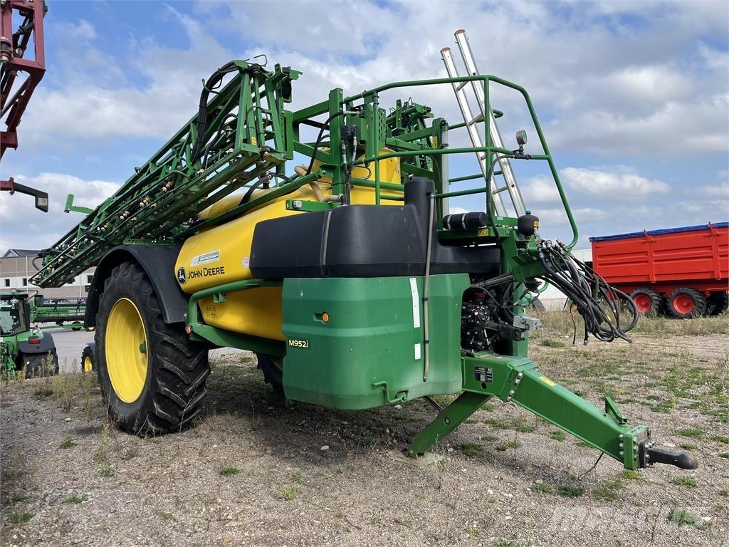 John Deere M952 Ťahané postrekovače