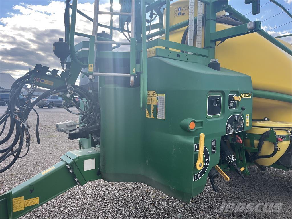 John Deere M952 Ťahané postrekovače