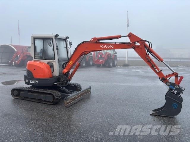 Kubota U35-3 a Pásové rýpadlá