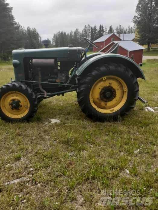 MAN 33A Traktory